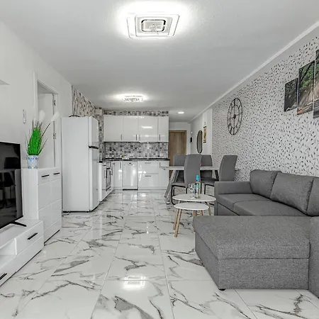 Ocean View Sunflower La Arena * פוארטו דה סנטיאגו