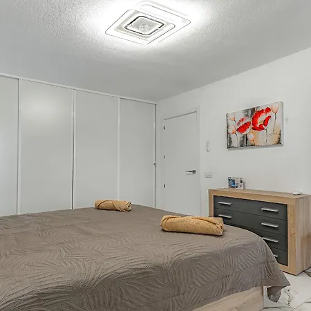 Ocean View Sunflower La Arena Apartment